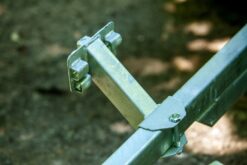 Rezerves riteņa kronšteins (stiprinās uz dīsteles)